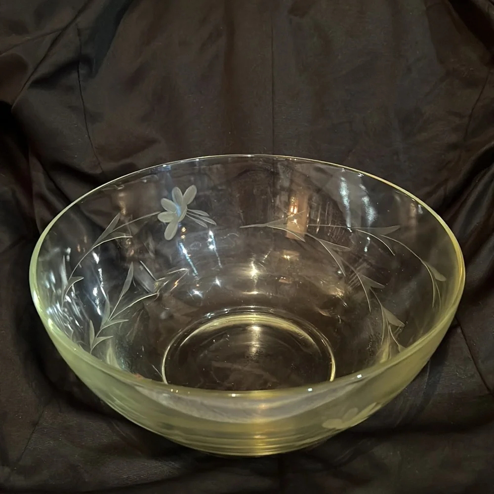 Princess House Heritage‎ pattern bowl